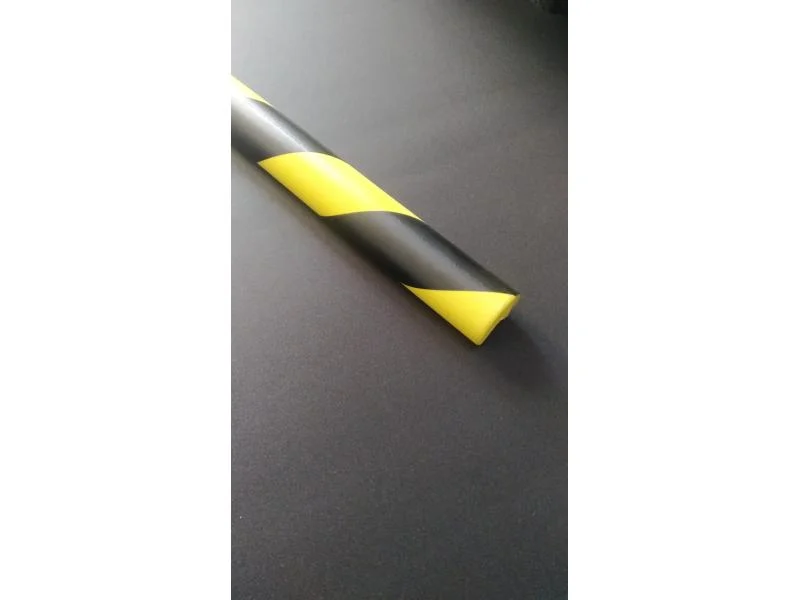 Демпфер для полок, гибкий из вспененного полиэтилена, круглый, разрез 2смх 0,8см