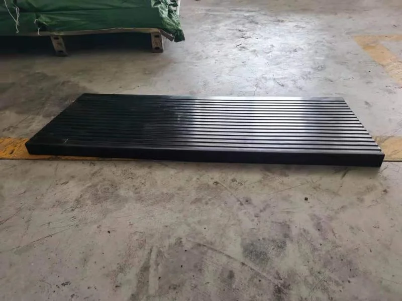 Резиновый пороговый пандус 1000х700х70мм, 20,9 кг