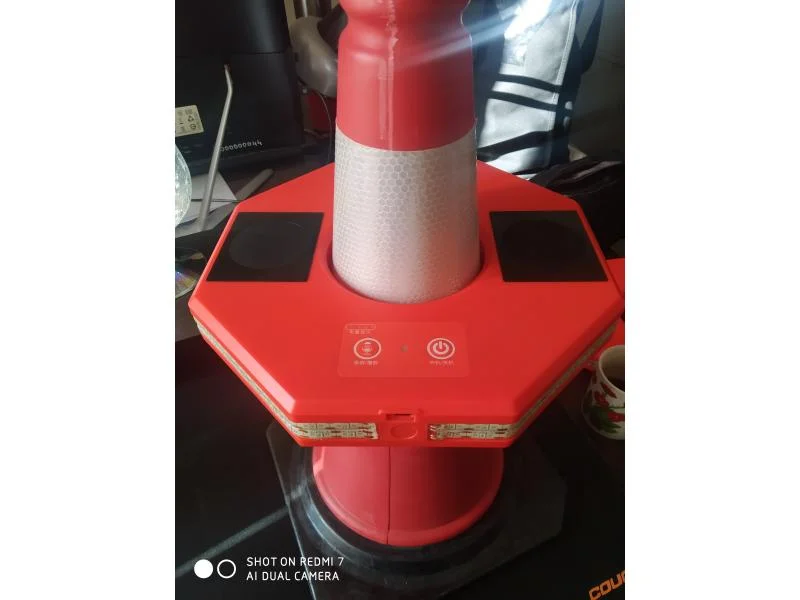 Мигающее конусное кольцо ГОЛОСОВОЕ