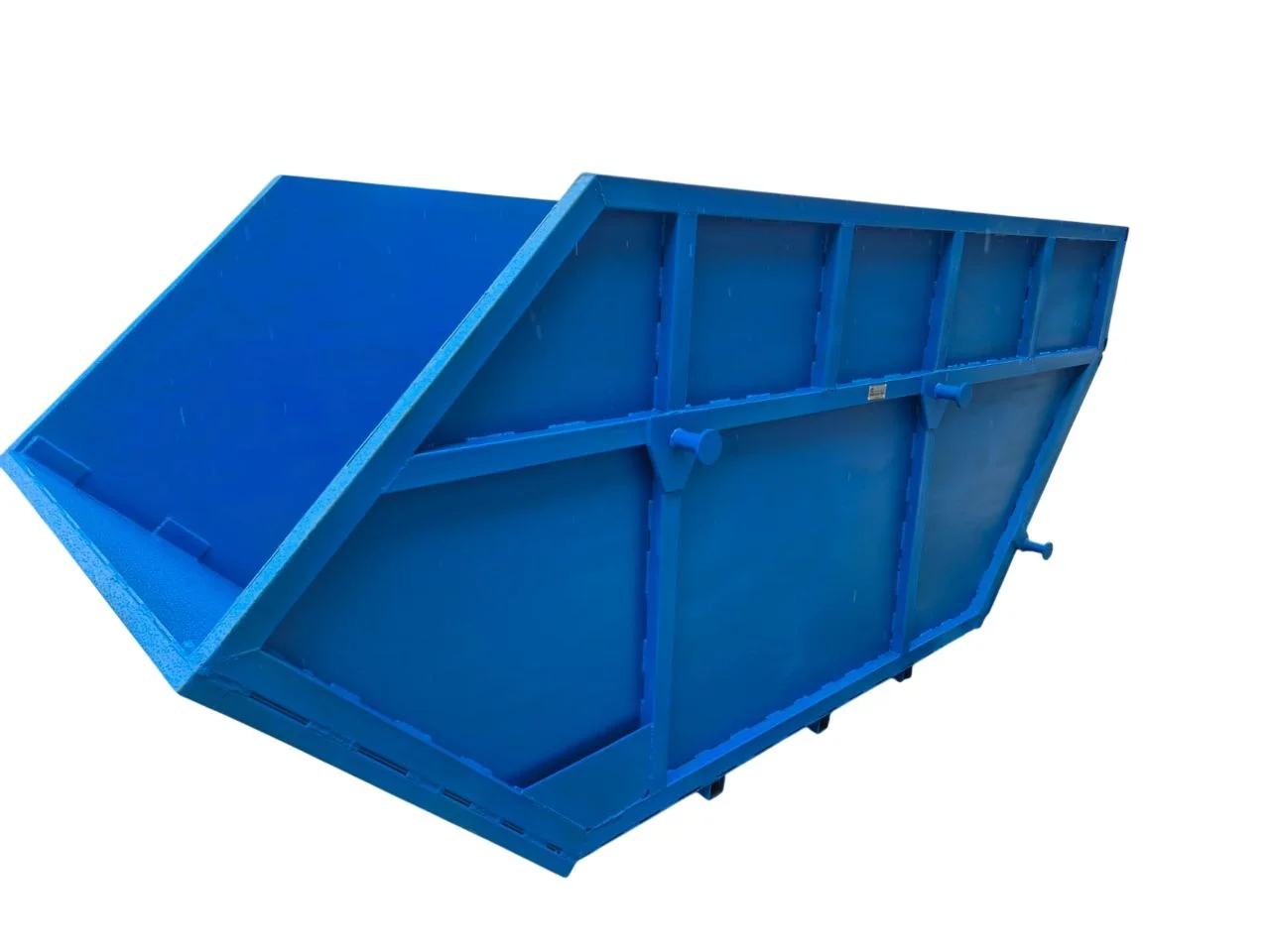 По спец. заказу изготовили бадью для металлических отходов